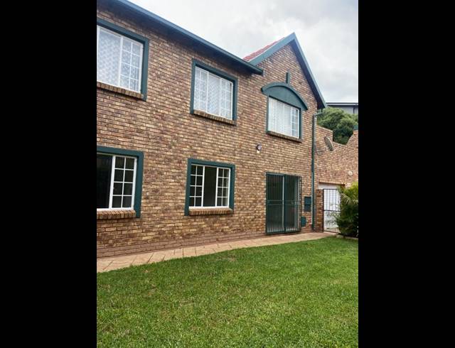 2 BEDROOM PROPERTY TO RENT IN LYTTELTON